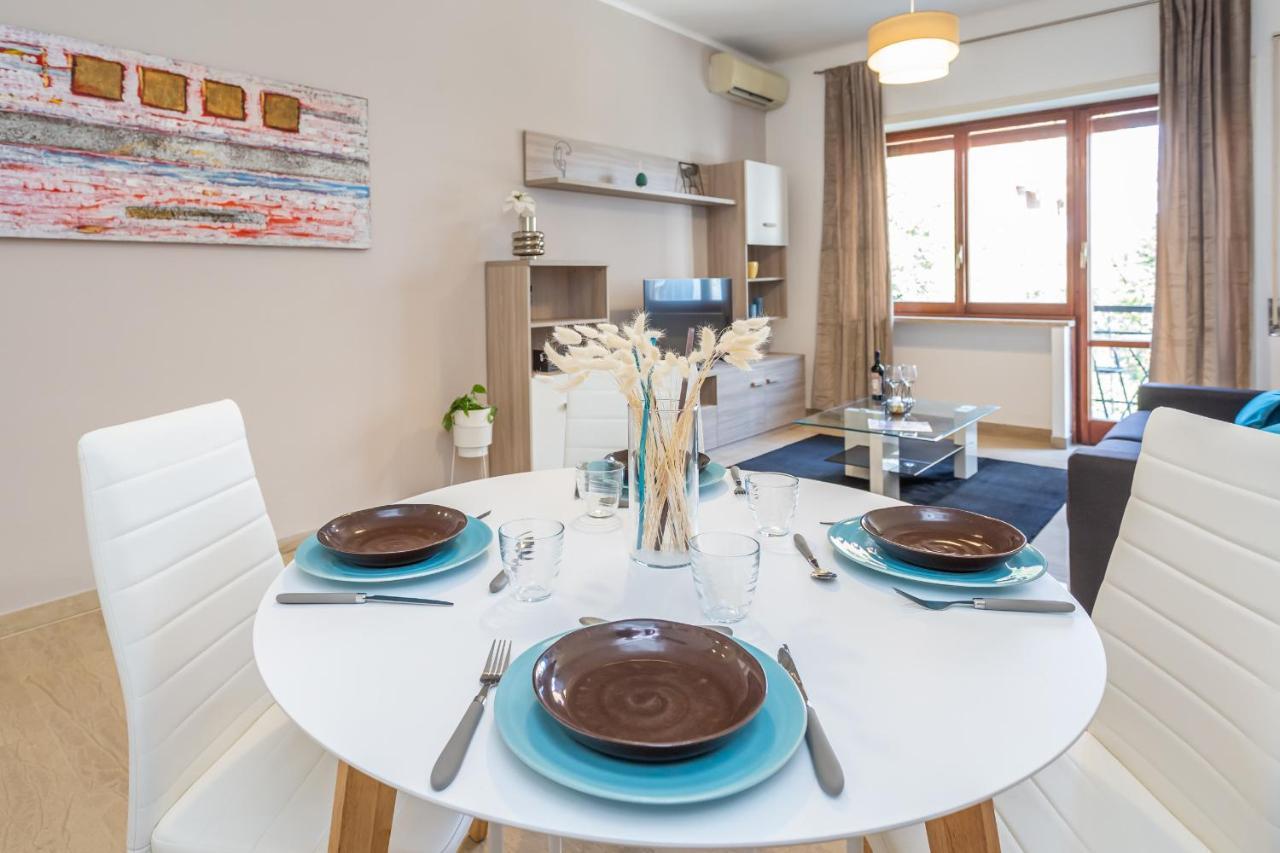 St Peter Cozy 2 Bdr Apartment With Garage Rome Extérieur photo