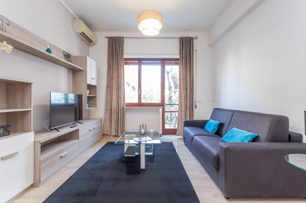 St Peter Cozy 2 Bdr Apartment With Garage Rome Extérieur photo