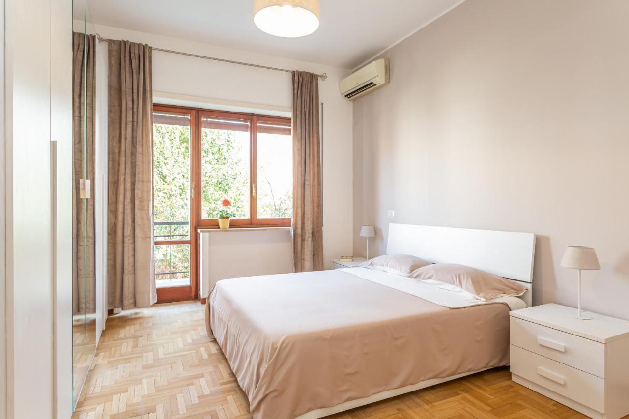 St Peter Cozy 2 Bdr Apartment With Garage Rome Extérieur photo