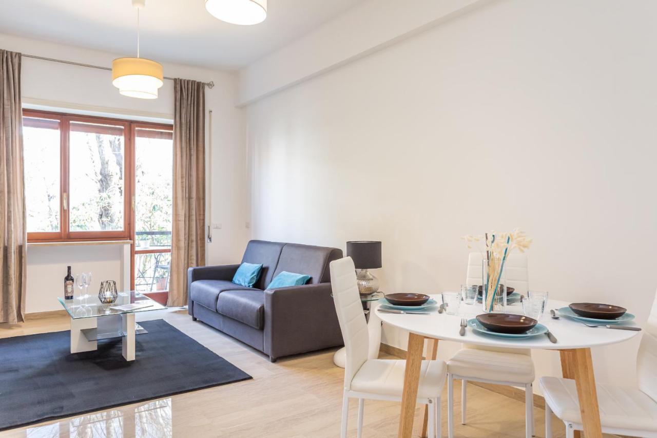 St Peter Cozy 2 Bdr Apartment With Garage Rome Extérieur photo