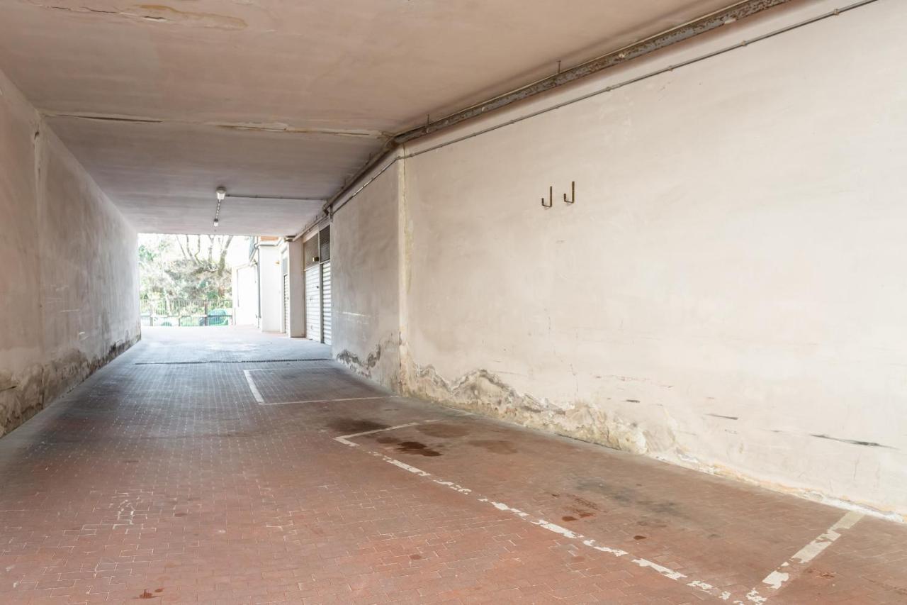 St Peter Cozy 2 Bdr Apartment With Garage Rome Extérieur photo